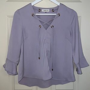 Sugar + Lips Lavender 3/4 Ruffle Sleeve Blouse Grommet Tie V Neck Flowy Small